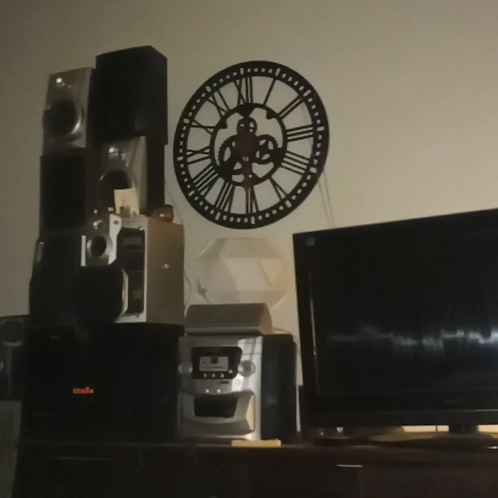 Clock - Picture 3 of 3